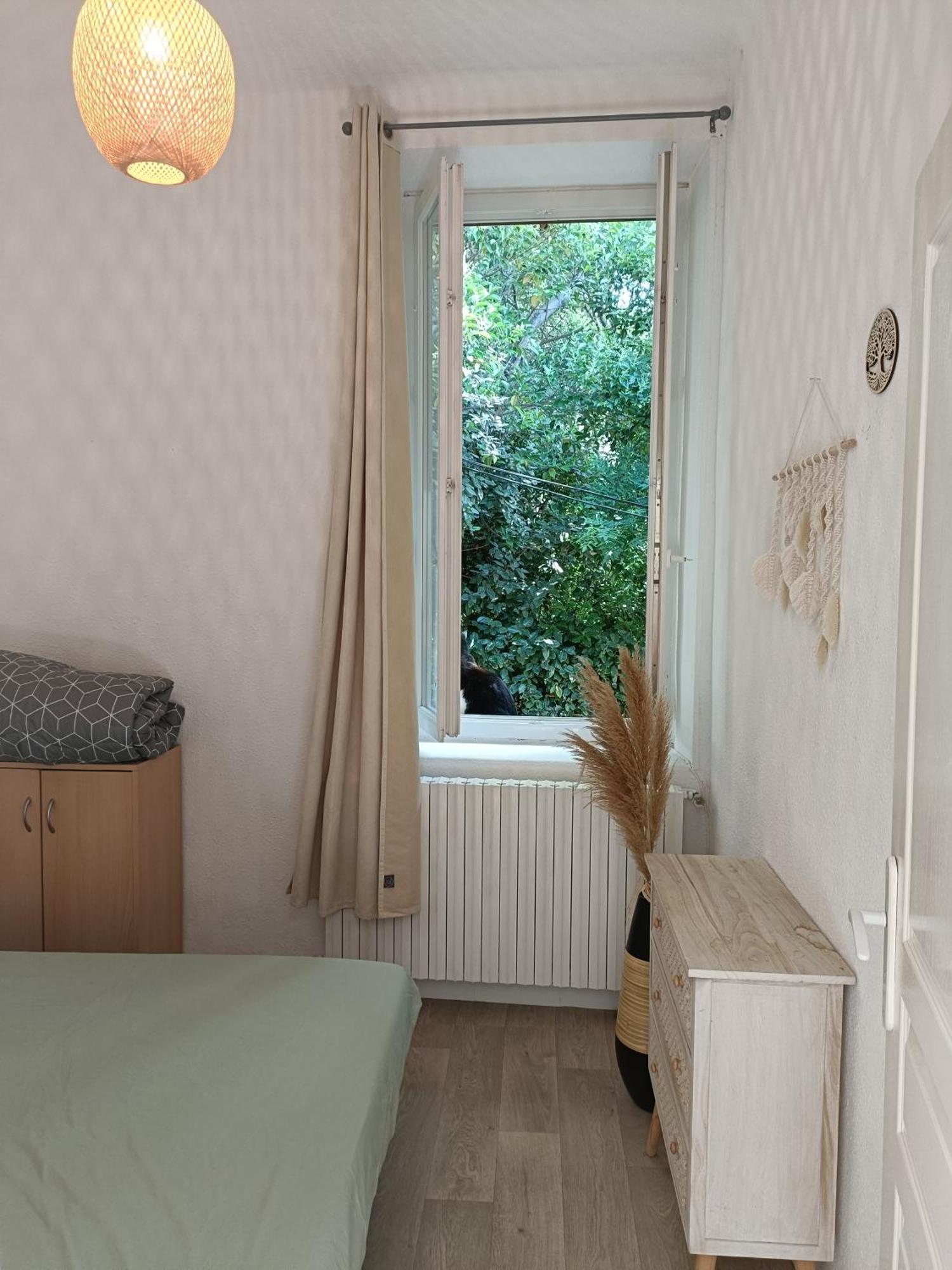 Logement Calme Proche Centre