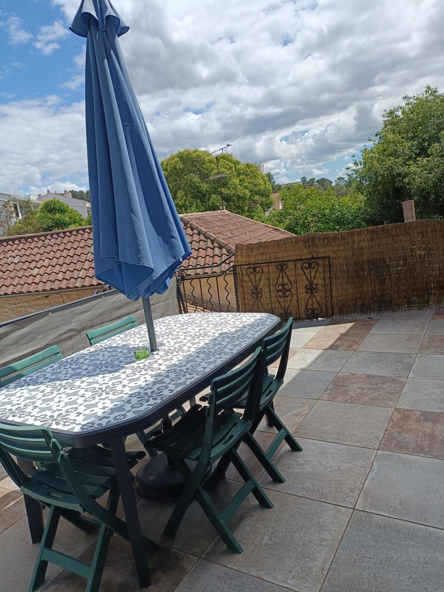 Logement Calme Proche Centre Appartement *